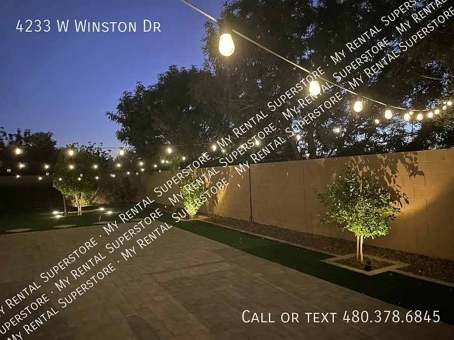 4 bed, 2.5 bath, 2833 sqft, $2,700 — Photo 2