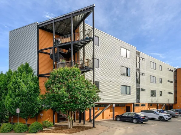 211 Cream St APT 201, Charlottesville, VA 22903