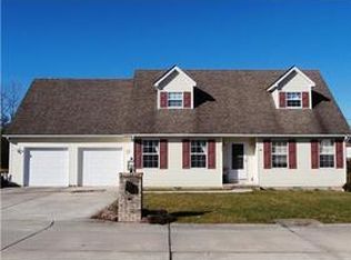 1002 Clarmor St, Culloden, WV 25510