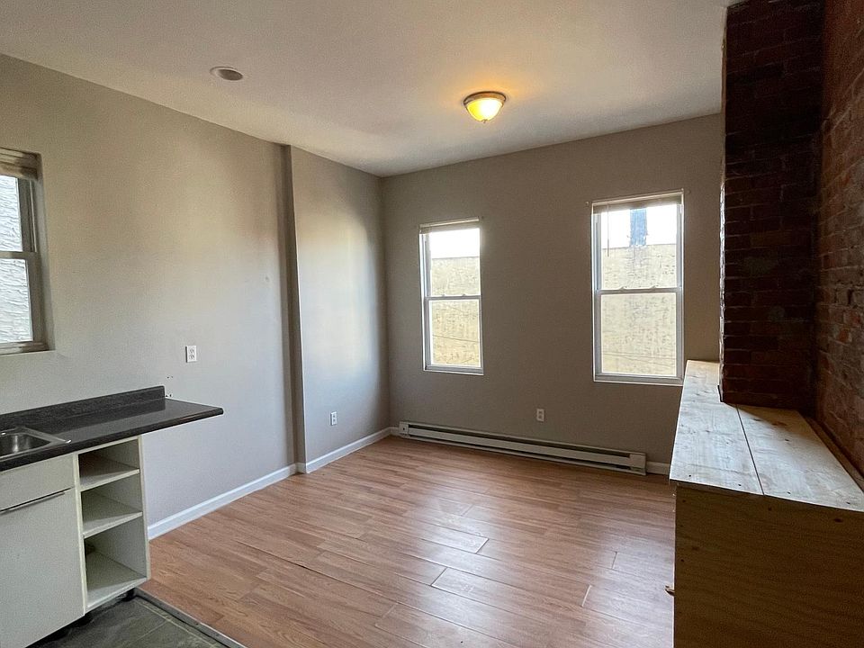 1st image of 29XX Frankford Ave Floor 2