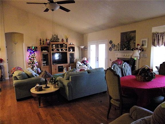 4th image of 53 Melbourn Dr