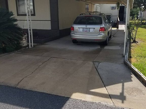 2nd image of 1701 N International Blvd