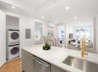 138-25 Barclay Ave #205, Flushing, NY 11355