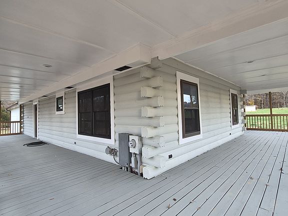 2nd image of 3235 Eastbrook Dr