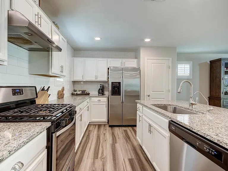 2901 S Colorado St — Photo 18
