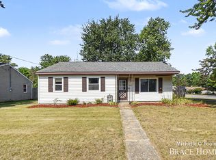 5409 Madison Ave SE, Kentwood, MI 49548