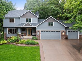 2237 James St, Eagan, MN 55122