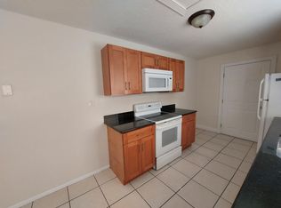 721 W Beresford Rd APT B, Deland, FL 32720