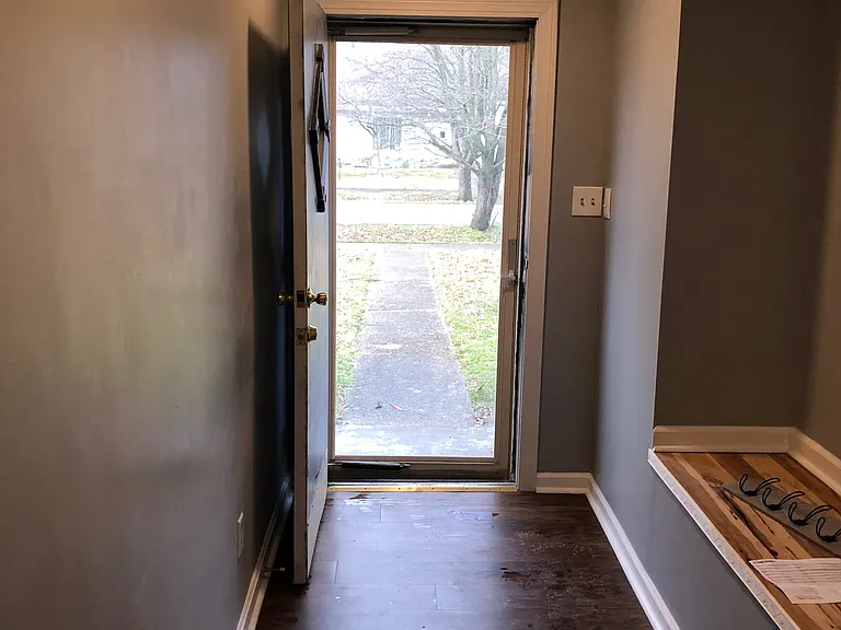 2626 Alanmede Rd — Photo 28