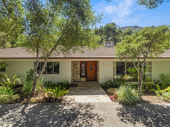 4th image of 25820 Piuma Rd