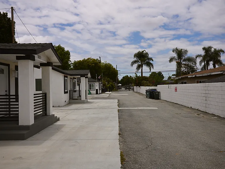 10231 Trabuco St #10231 — Photo 4