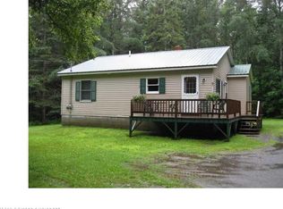 40 Orchard Rd, Dover Foxcroft, ME 04426