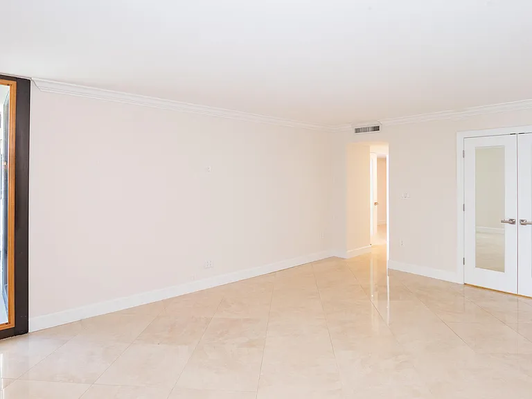 5070 N Ocean Dr #10A — Photo 24