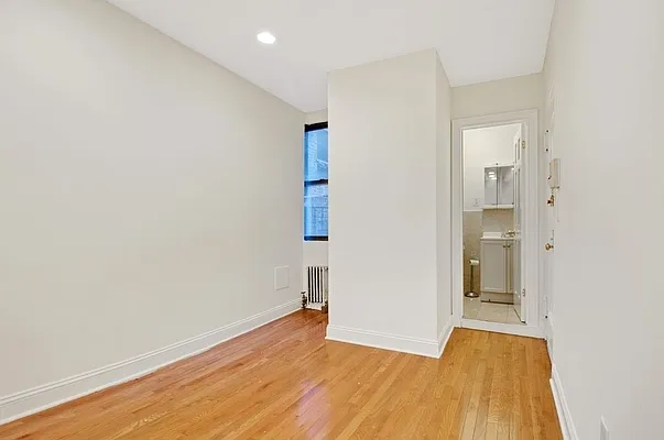 Rented by Creed Realty Group | media 12