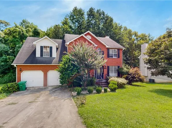 3768 Cumbrian Ln, Lithonia, GA 30038