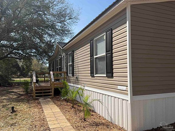 4th image of 6663 Dallas Ave
