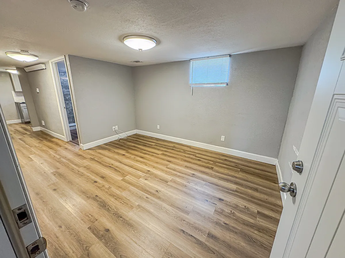 Main Room - 2215 E 17th St #B