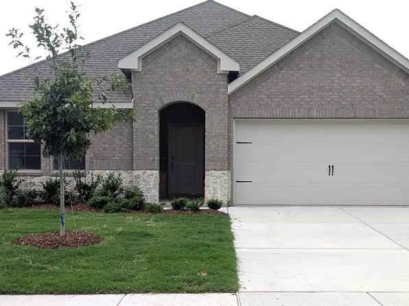 504 Carthage St, Caddo Mills, TX 75135