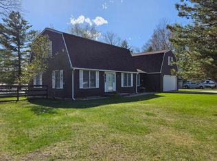 7119 Lakewood Dr, Oscoda, MI 48750
