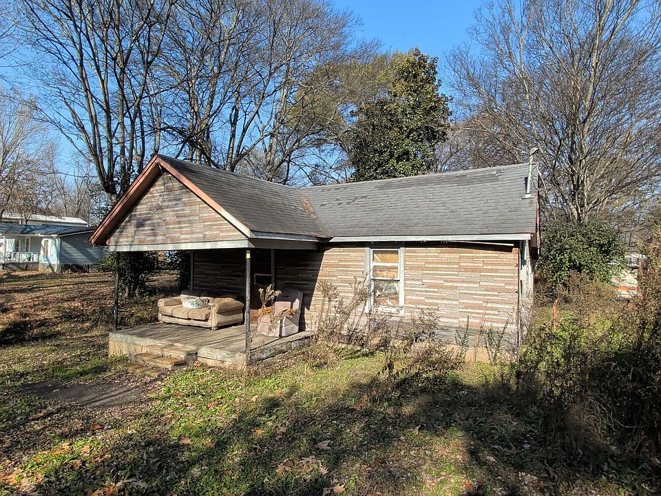 1st image of 148 Pecan Ln