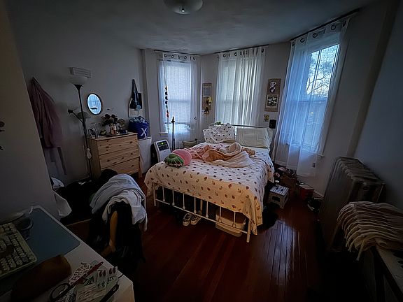 5th image of 13 Scottfield Rd #12A
