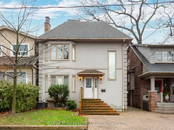 19 Grassmere Rd, Toronto, ON M6S 1T4