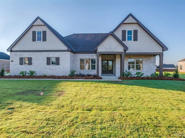 102 Dow Dr, Wetumpka, AL 36093
