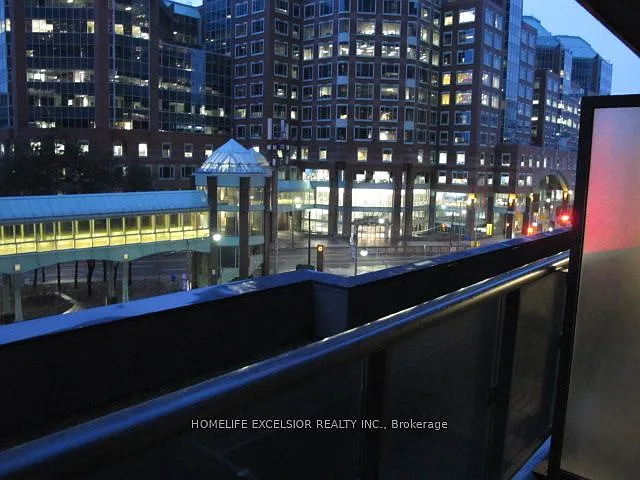 28 Ted Rogers Way #411 — Photo 20