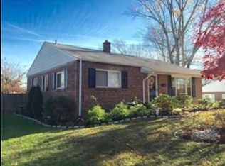 1 Ridgeland Rd, Wilmington, DE 19803