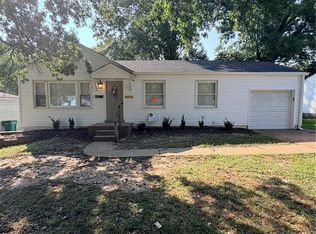 10519 Repose Dr, Saint Louis, MO 63137