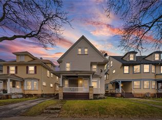 164 Laburnam Cres, Rochester, NY 14620