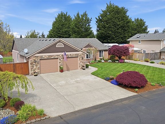 3rd image of 19412 110th Avenue Ct E