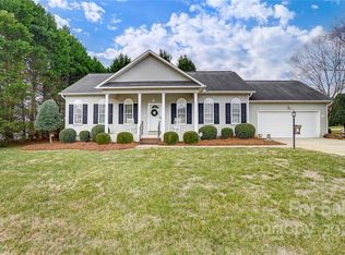 1515 Willow Dr, Salisbury, NC 28144