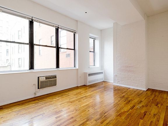 4th image of 215 W 84th St APT 314