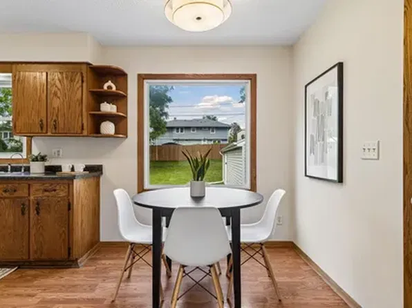 423 Nevada Ave E, Saint Paul, MN 55130
