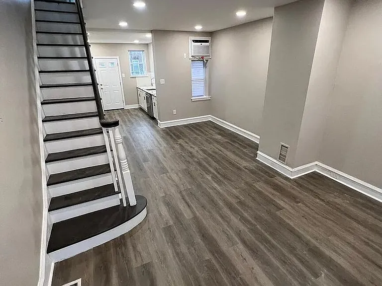 1407 S Etting St — Photo 3