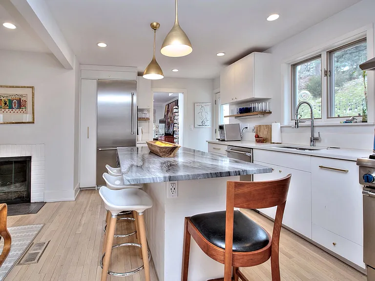 28 Narrow Rocks Rd — Photo 5