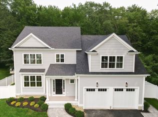 11 Porter Rd, Natick, MA 01760
