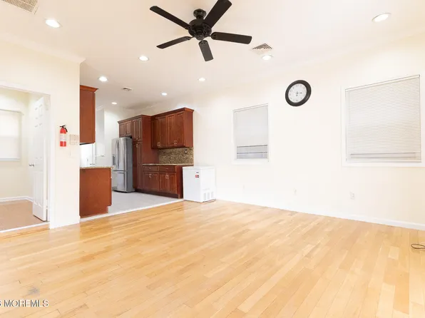 158 Terrace Ave Floor 2, Jersey City, NJ 07307