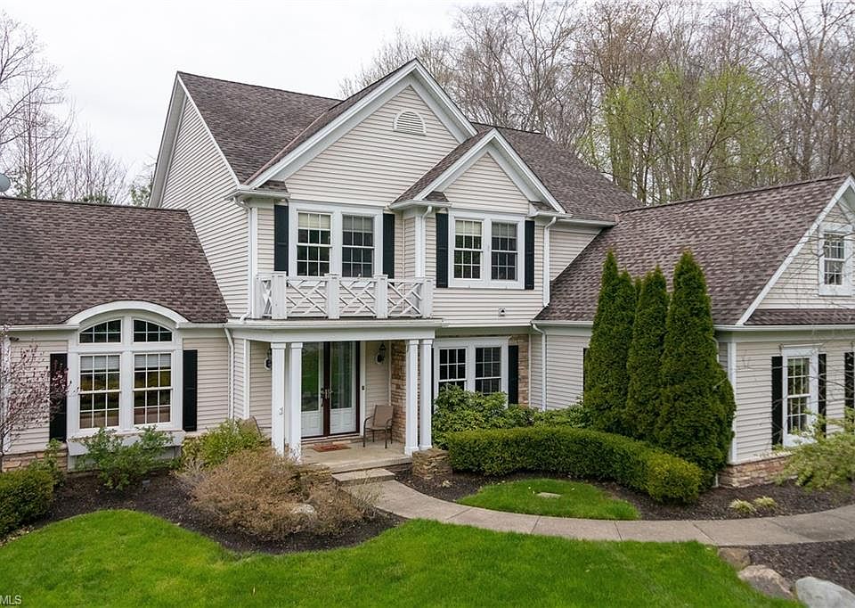 1st image of 17390 Owls Hollow Ln