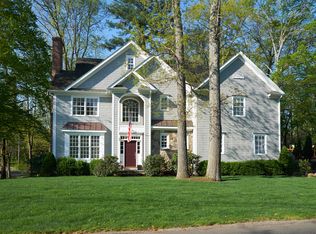 10 Park Ln, Westport, CT 06880
