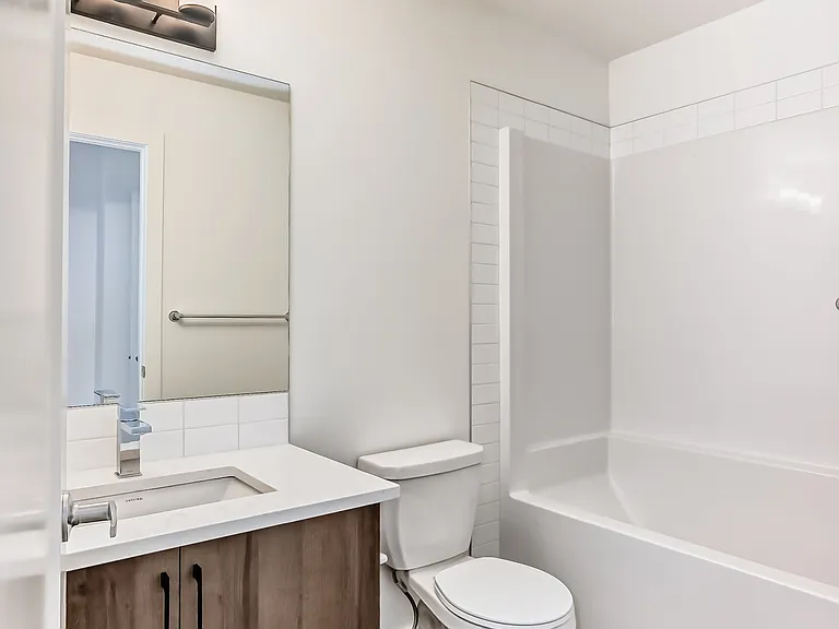 76 Tuscany Summit Sq NW — Photo 33