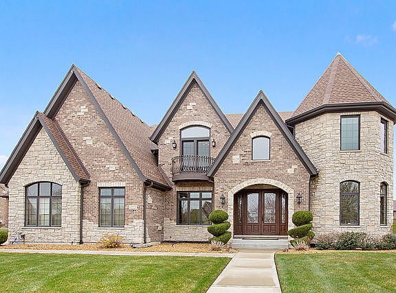 2nd image of 22679 S Pebble Lake Ct
