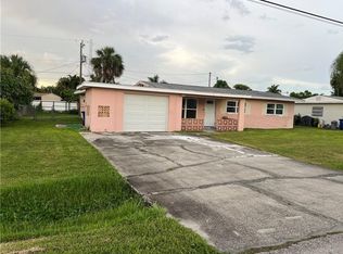 160 Brooks Rd, North Fort Myers, FL 33917