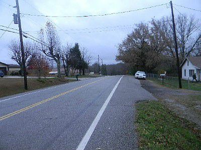 2nd image of 17921 Highway 70 E