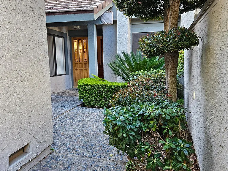 6549 E Paseo Diego — Photo 5