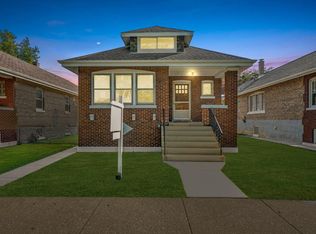 6848 30th St, Berwyn, IL 60402