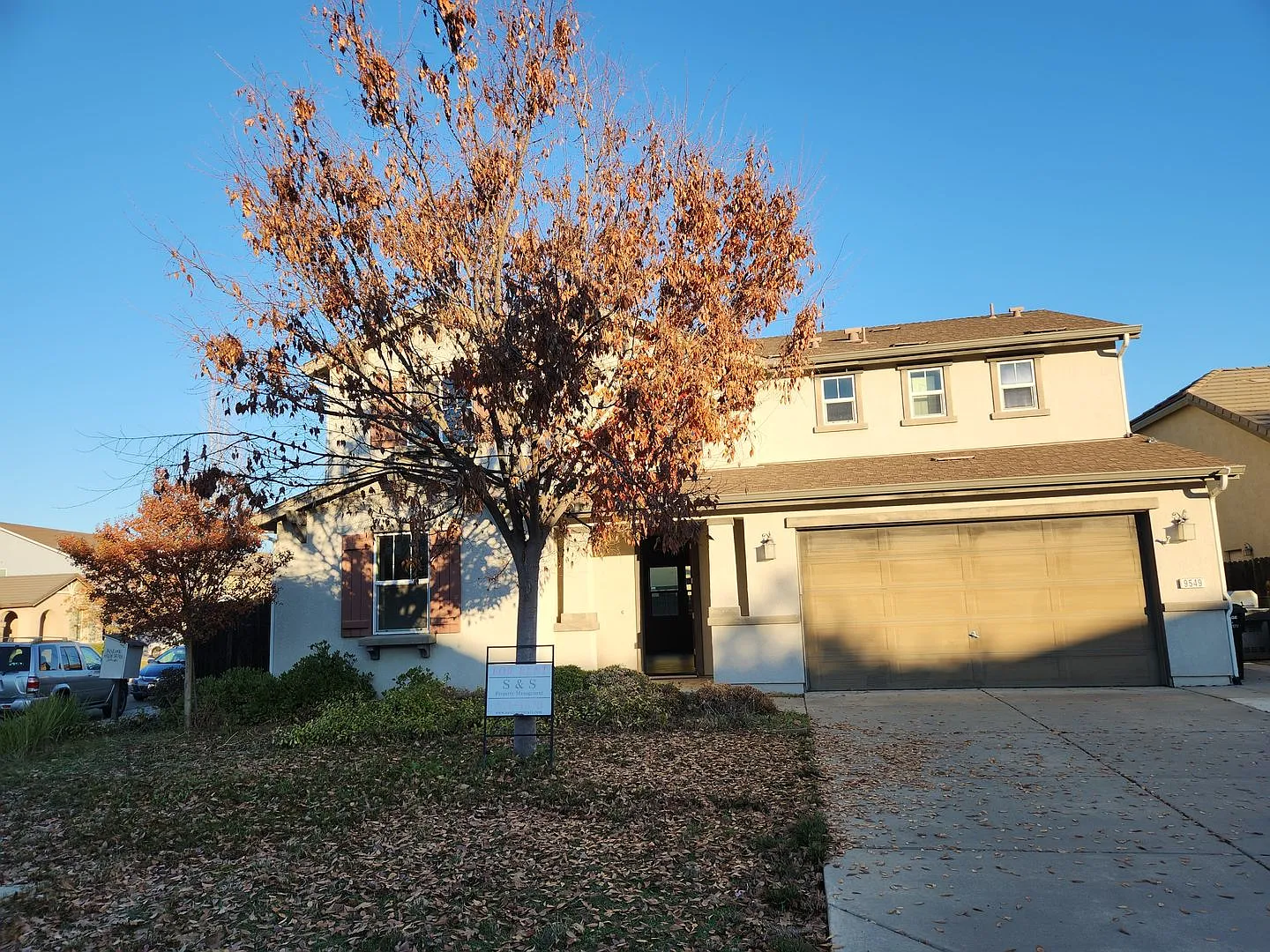 9549 Cherry Grove Cir photo 1