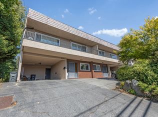 6941 Halifax St #1A, Burnaby, BC V5B 2R3