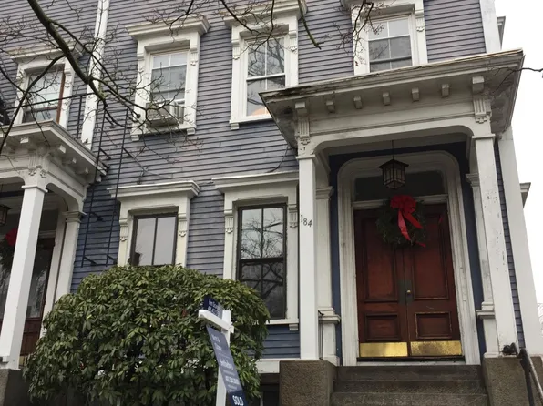 184 Bowen St, Providence, RI 02906